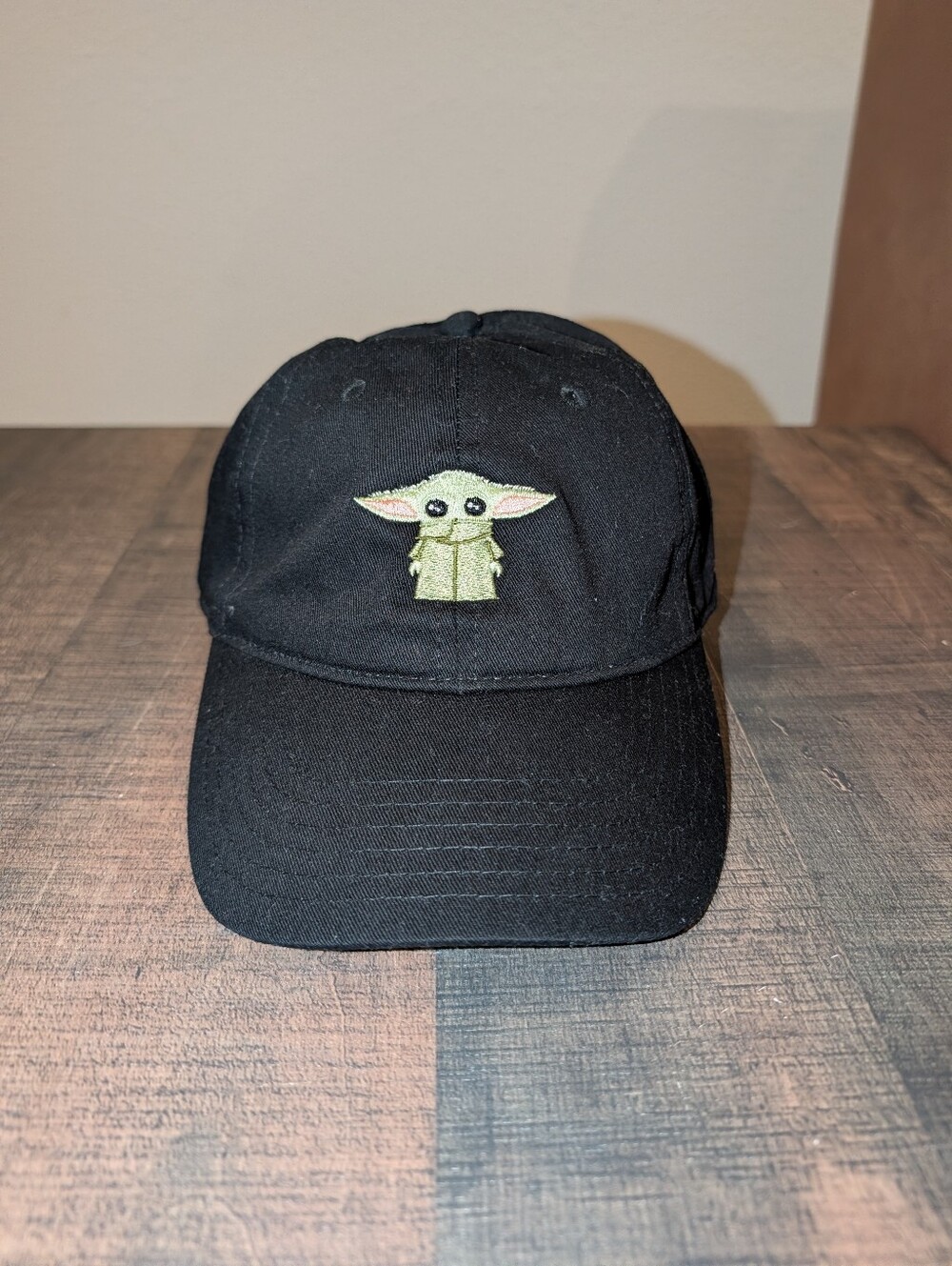 Star Wars: The Mandalorian Grogu "The Child" Embroidered Black Ball Cap - NWT